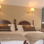 Rural Entremontes Hotel 2*