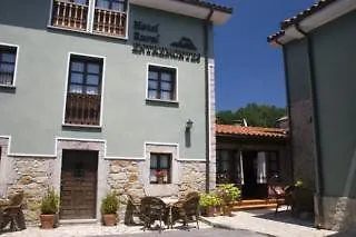 호텔 Rural Entremontes 2*