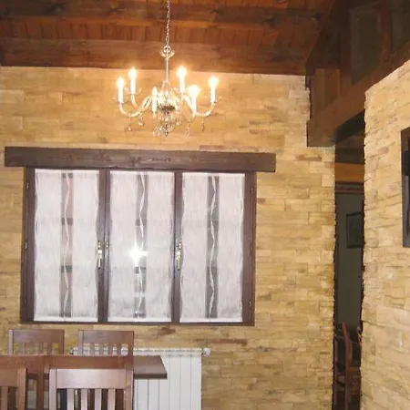Rural Entremontes Hotel 2*