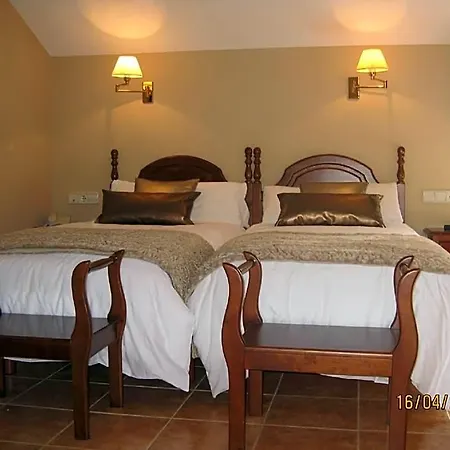Hotel Rural Entremontes