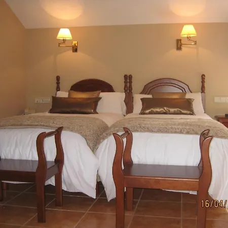 Hotel Rural Entremontes