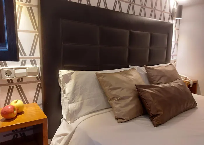 Hotel Rural Entremontes 2*