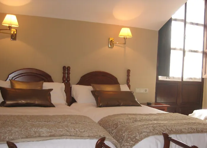 Rural Entremontes Hotel