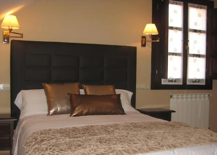 Rural Entremontes Hotel