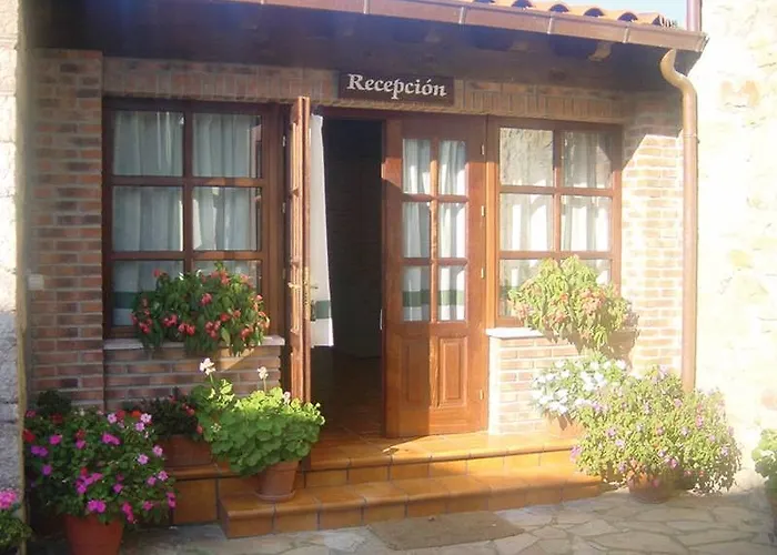 Hotel Rural Entremontes