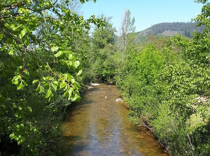 Hotel Rural Entremontes 2*